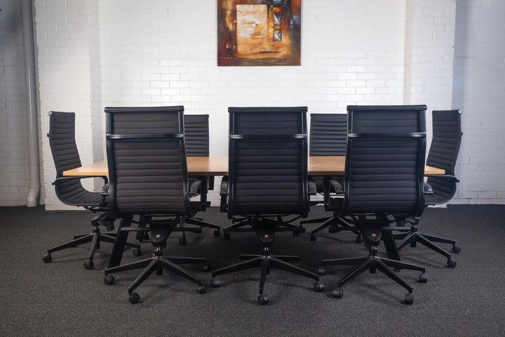 Classic Boardroom Table