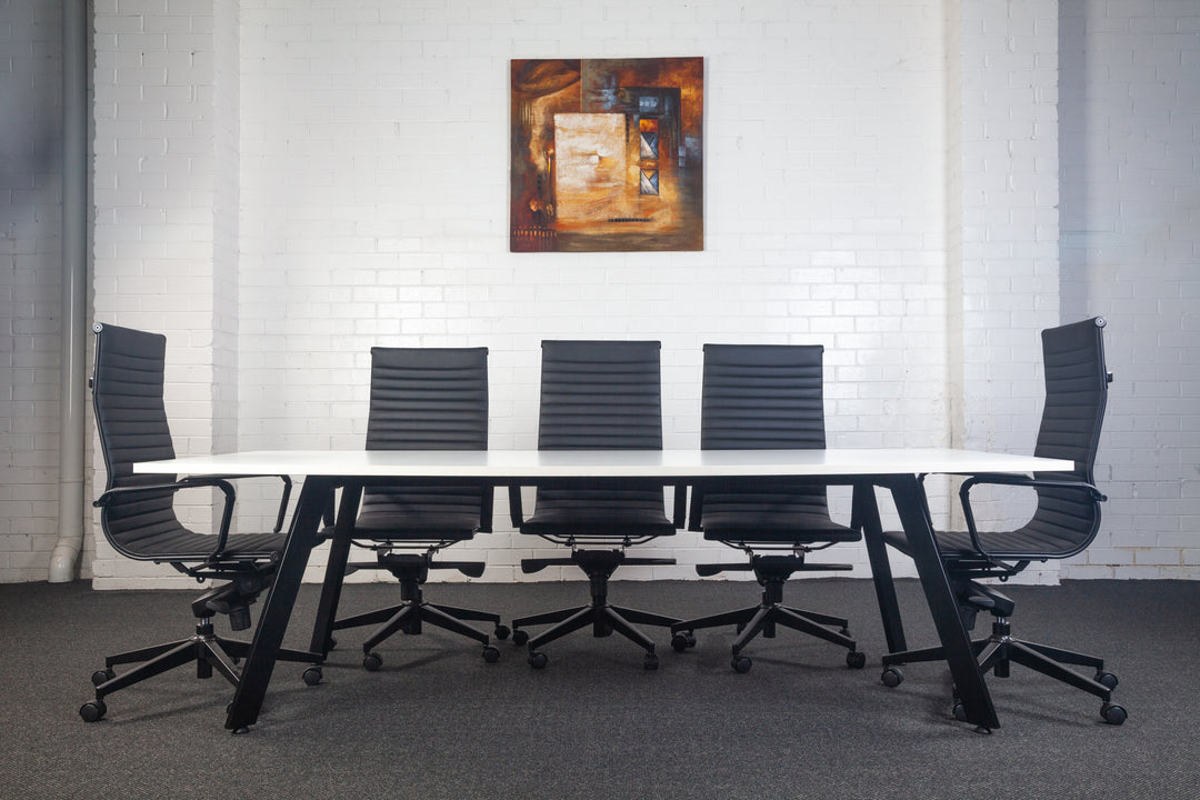 Classic Boardroom Table