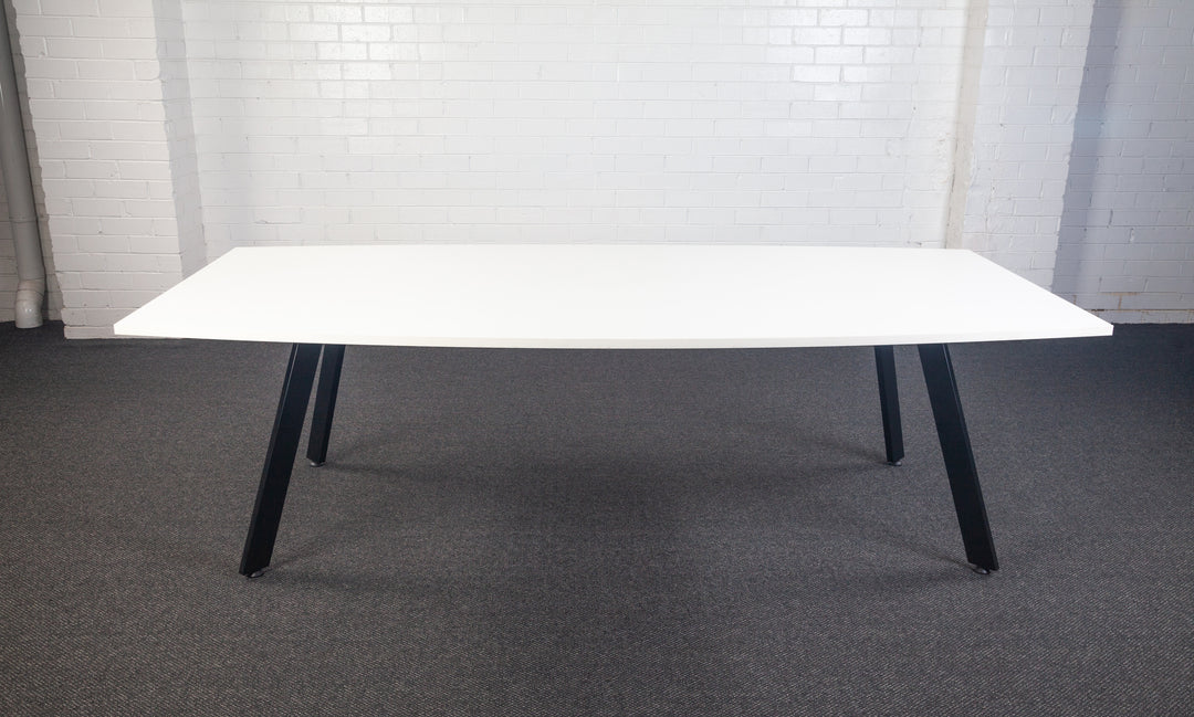 Classic Boardroom Table