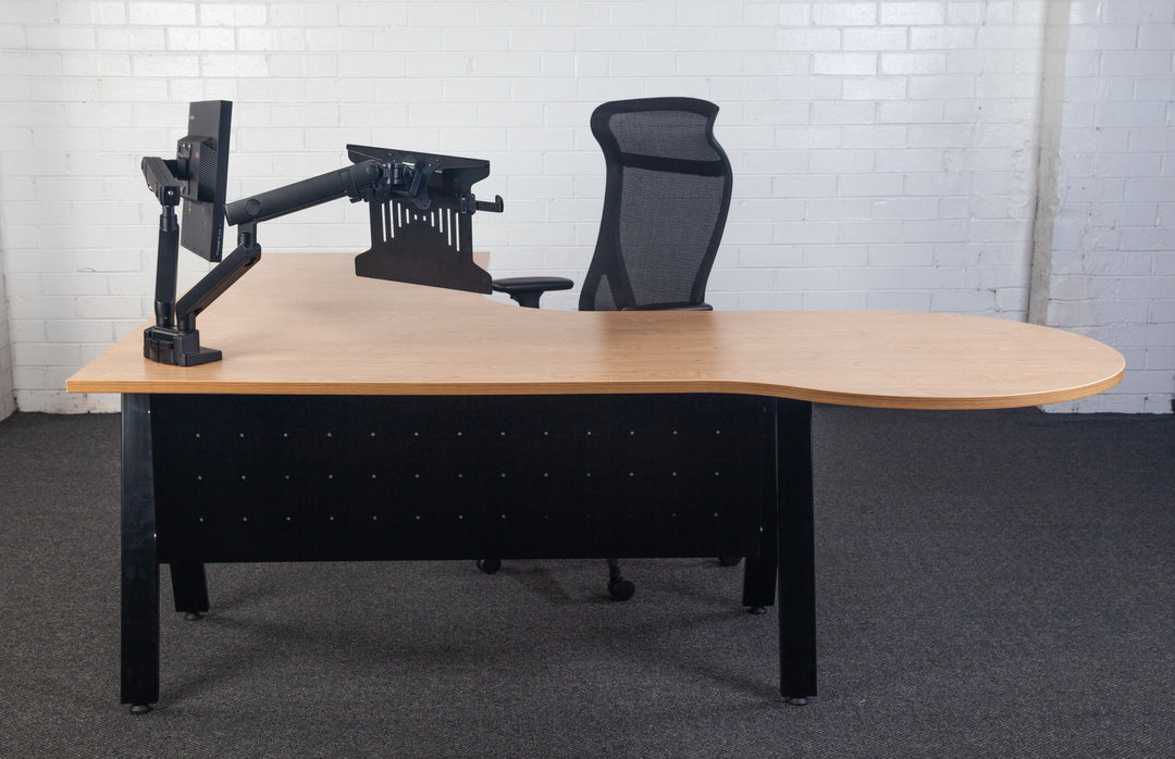 Astro P-End Executive Workstation