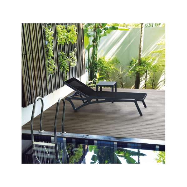 Siesta Pacific Sun Lounger/Ocean Side Table 2 Pc Package - Turquoise/White