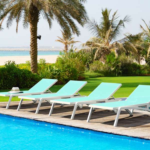 Siesta Pacific Sun Lounger/Ocean Side Table 3 Pc Package - Turquoise/White