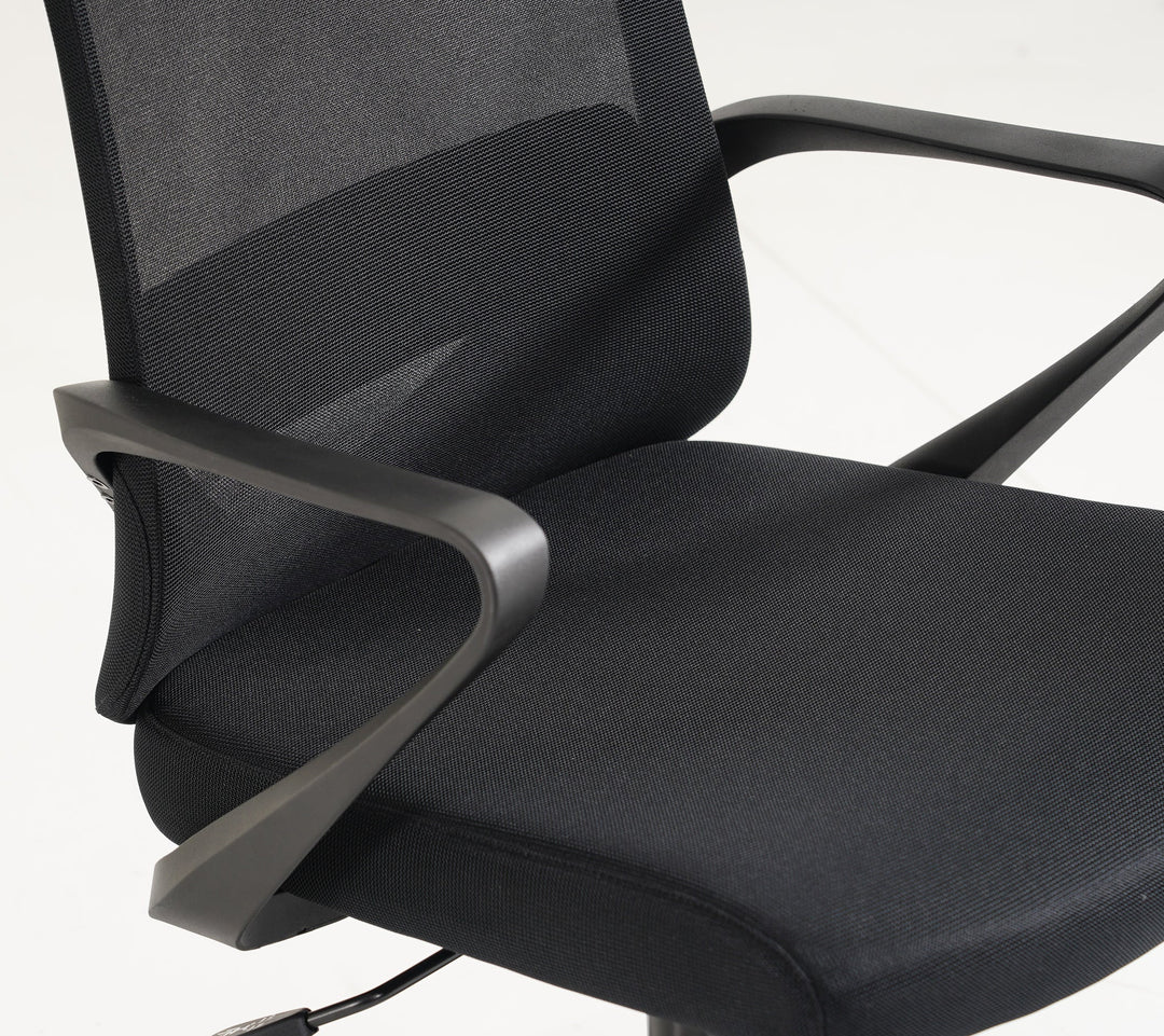 Luna Ergonomic Mesh Gaslift Office Chair Black