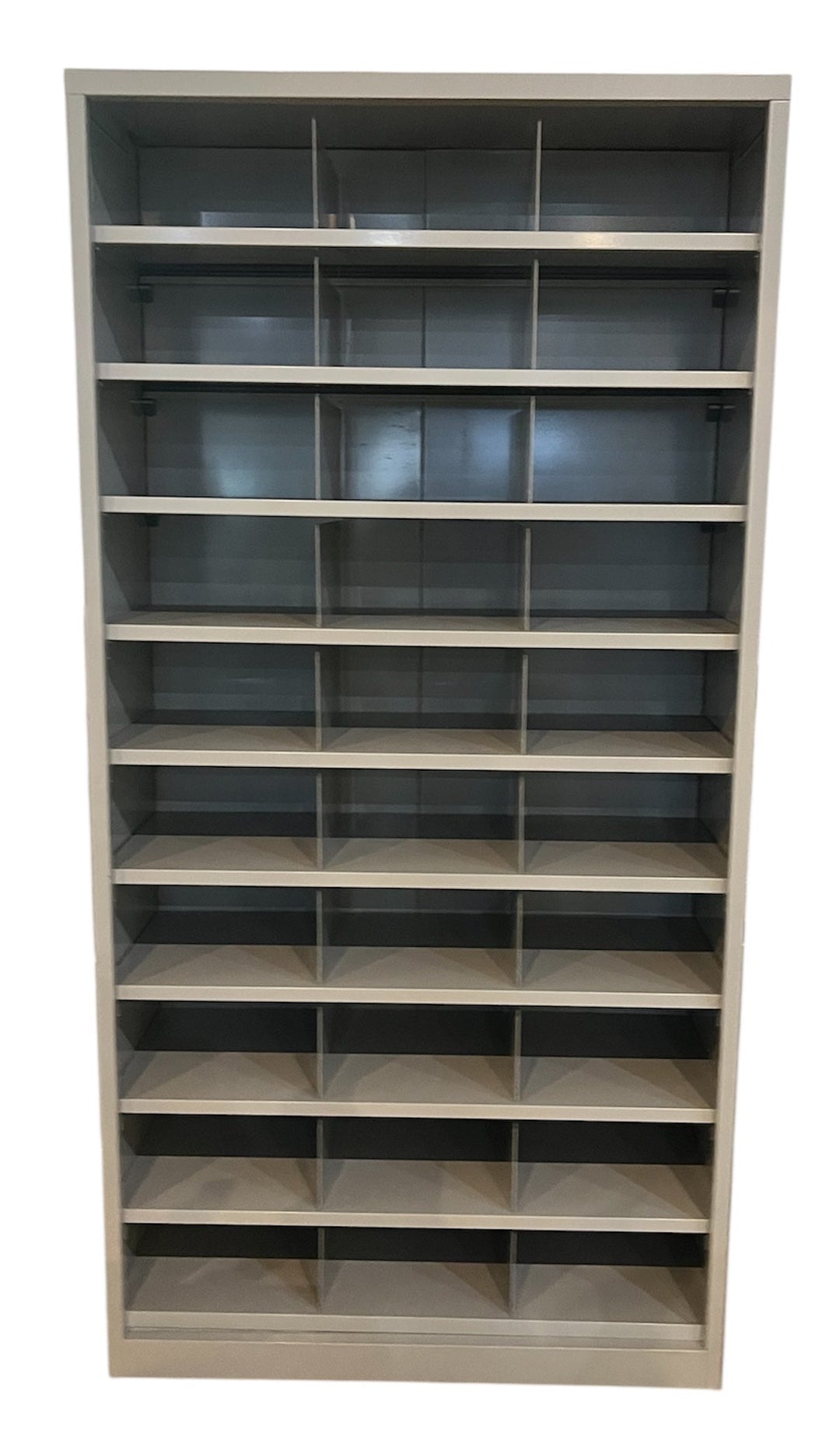 Elite Pigeon Hole Unit