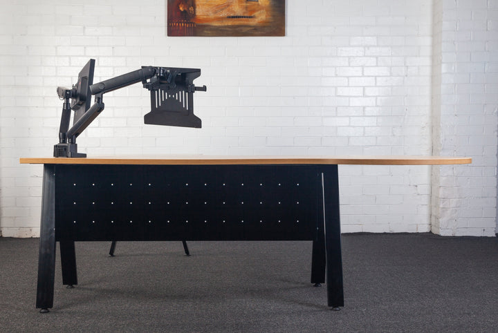 Astro P-End Executive Workstation
