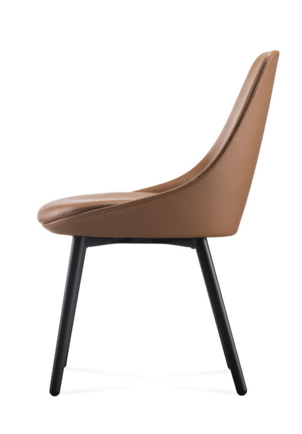 Eros Breakout Chair